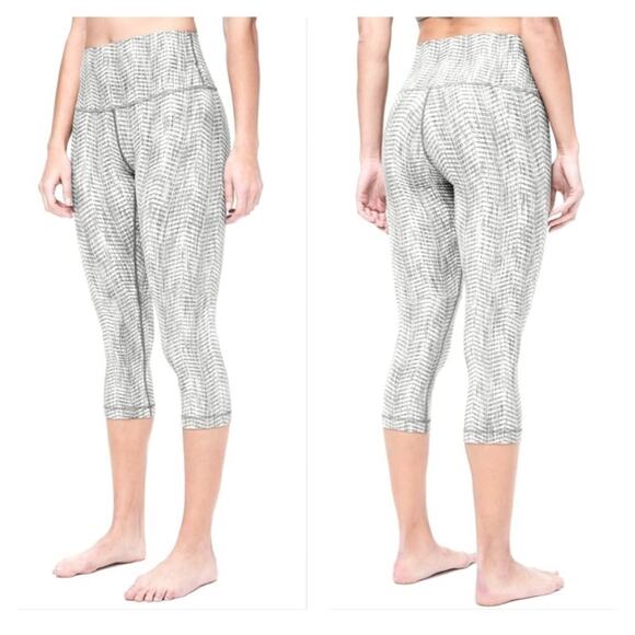 Lululemon Leggings Womens 4 Wunder Under Crop Luon Arrow Jacquard Olive Grey Gym - Picture 1 of 10